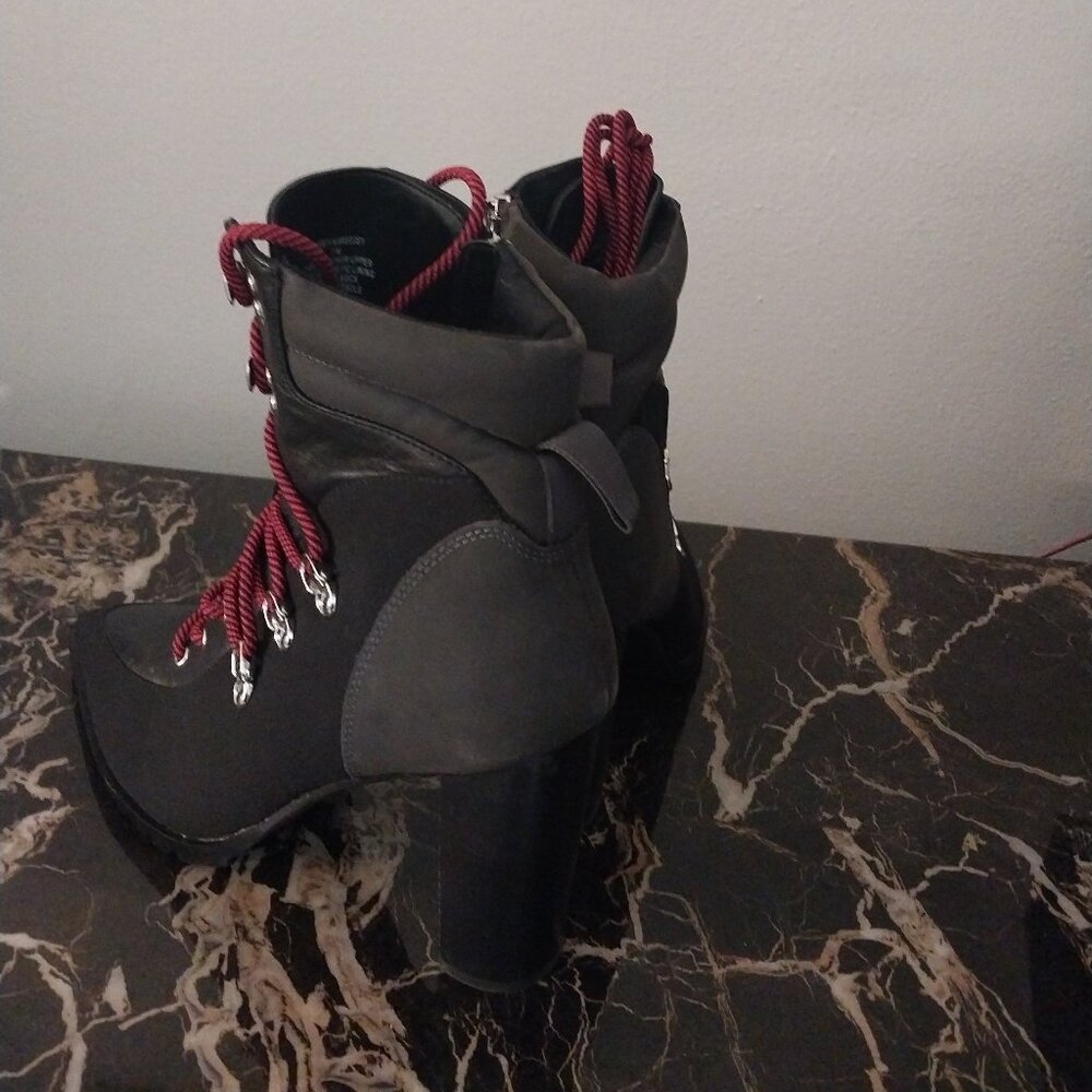 Steve Madden Ankle Boots (Never Worn) - Picture 5 of 12
